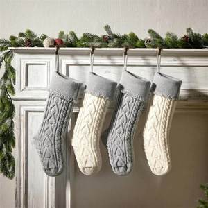 Nueva llegada Cable grande tejido Borgoña verde y marfil colgando 18 pulgadas medias de <span class=keywords><strong>Navidad</strong></span> con flecos <span class=keywords><strong>en</strong></span> los puños - Product Image 2