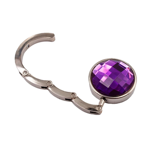 Porta gancio per borsa portatile di alta qualità con gancio in metallo diamantato viola di cristallo - Product Image 4