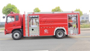Camión de Bomberos Dongfeng 4x2 con Tanque de Agua de 8m³ y Equipo de Bombeo - Product Image 6