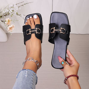 Tongs pour femmes avec orteils nus et semelle plate - Product Image 2