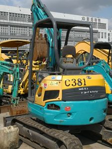 Mini Escavatore Usato Komatsu Ben Mantenuto con Accessori Benna - Product Image 6