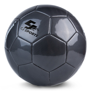 Ballon de football personnalisé imprimé, en PVC brillant, cousu à la machine, pour le divertissement et la récréation, fabriqué au Vietnam, vente en gros - Product Image 1