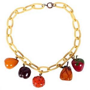 Nuevo Collar con Colgante de Resina en Forma de Fruta, Cadena de Eslabones de Resina, Joyería Unisex Única, Linda y Elegante de Alta Calidad para Aniversario, Fiesta, Mujer - Product Image 1