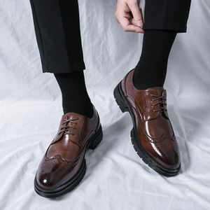 Business and Leisure Round Toe Men's Leather <b>Shoes</b>, Outdoor Casual <b>Shoes</b>, Lazy People's Foreign Trade Style - Product Image 2