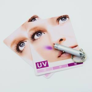 Карты для УФ-тестов и наклейки для УФ-тестов лучше подходят для определения интенсивности УФ-излучения и выбора солнцезащитных средств - Product Image 1