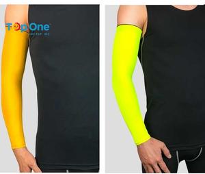 TopOne Béisbol Baloncesto Voleibol Personalizado Golf Fútbol Sol Protección UV Brazo Ciclismo Deportes Mangas de brazo de compresión - Product Image 3