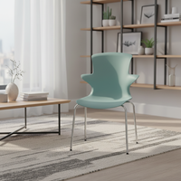 Chaises en plastique ergonomiques en gros, directement de l'usine |   Chaise empilable en plastique colorée en forme d'étoile pour événements et repas