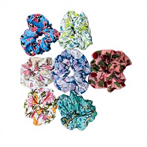 Scrunchie en coton imprimé, doux, extensible, écologique et respectueux du cuir chevelu, accessoires de mode pour cheveux et autres accessoires de mode - Product Image 1
