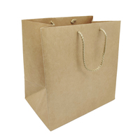 Sac en papier kraft brun recyclé personnalisé avec logo pour la vente en gros, idéal pour les plats à emporter, les pâtisseries, les biscuits et le shopping, avec poignées
