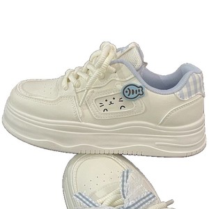 Zapatos de Mujer Blancos con Suela Gruesa Estilo Milk Fufu, Zapatos Casuales Deportivos Versátiles y Lindos para Otoño, Parte Superior de PU, Suela de Goma - Product Image 4