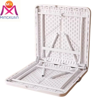 Table pliante Mesa en plastique Mobilier d'extérieur 18m Mobilier événementiel pique-nique Gain de place