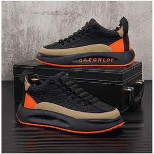 Chaussures plates décontractées tendance pour hommes 2025, nouvelles chaussures de sport en cuir décontractées, résistantes à l'usure, chaussures épaisses pour étudiants, chaussures de course - Product Image 6