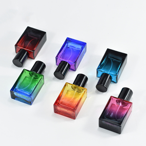 Botellas de Vidrio Vacías Cuadradas de 30 ml, Envases de Perfume al por Mayor, Color Degradado, con Pulverizador y Tapa Negra para Reenvasado de Fragancias - Product Image 6