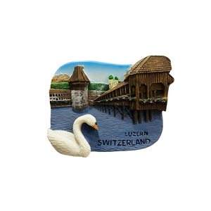 Aimants de réfrigérateur en résine pour souvenirs, représentant la Jungfrau, le Matterhorn, Berne, Zurich, Lucerne, Interlaken - Product Image 1