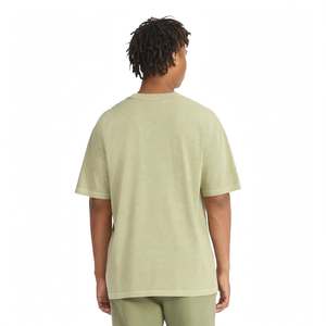 T-shirt d'été pour homme en coton jersey vert olive à manches courtes et col rond avec imprimé palmier, style décontracté - Product Image 3