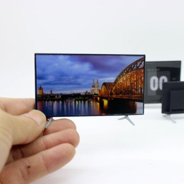 1/12 Scale Miniature Plastic Decorative No Power Supply TV For Dollhouse Renovation And Photography Props