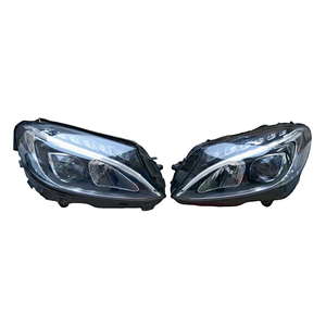 Faros delanteros originales de <span class=keywords><strong>segunda</strong></span> <span class=keywords><strong>mano</strong></span> para <span class=keywords><strong>Mercedes</strong></span> Benz Clase <span class=keywords><strong>C</strong></span> 205, sistema de luz de coche 2016 con temperatura de color de 6000K - Product Image 1