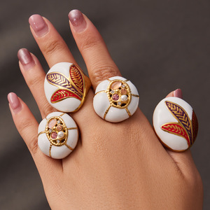 Women's Bohemian <b>Cocktail</b> <b>Rings</b> <b>Gold</b> Plated Porcelain Pearl Stone Plant Pattern Party Jewelry - Product Image 1