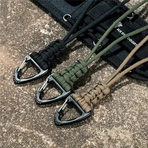 Paracorde porte-clés lanière Triangle boucle haute résistance Parachute cordon <span class=keywords><strong>auto</strong></span>-défense survie d'urgence sac à dos porte-clés - Product Image 1