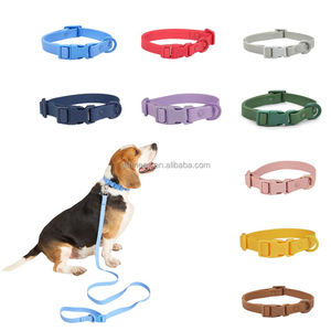 Vari collare e guinzaglio in PVC per cani regolabile in metallo con fibbia impermeabile in PVC - Product Image 1