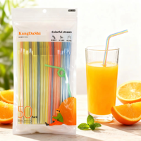 Pailles colorées jetables pailles en plastique épaissi de qualité alimentaire de haute qualité pour les boissons au lait thé café