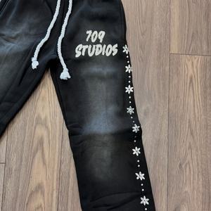 เสื้อแจ็คเก็ตวินเทจแบบสั่งทำพิเศษ ล้างแบบ Monkey Wash กางเกงผู้ชายประดับเพชรเทียม สีซีดแบบโดนแดด ทรง Baggy  แบบ Track Jogging สไตล์ฮิปฮอป เอวยางยืด ปักลาย Path - Product Image 2