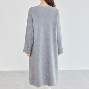 <span class=keywords><strong>Cardigan</strong></span> Lungo Oversize in Maglia Grigia da <span class=keywords><strong>Donna</strong></span> - Versatile e Casual per Uso Quotidiano - Product Image 5