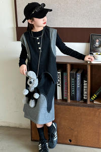 Set di abbigliamento Casual da ragazza autunnale in tre pezzi gonna in Denim con Design a blocchi di colore ODM - Product Image 3