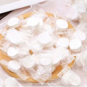 Serviettes de Visage Compressées, Lingettes pour les Mains, Plus Épaisses et Douces, Nettoyage Facial, Portables, pour le Camping, les Voyages en Plein Air, Serviette de Bain Compressée - Product Image 1
