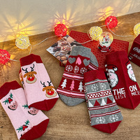 Lot de 5 paires de chaussettes de noël automne hiver mi-tube respirant dessin animé mignon et chaud pour femmes chaussettes de noël en laine