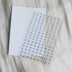 Autocollants en acrylique effet strass pour les yeux et les coins des yeux, style célébrité internet, décoratifs, brillants, en forme de gemmes de cristal, pour la décoration des fêtes - Product Image 6