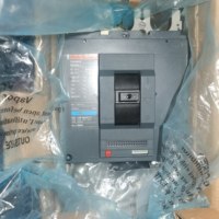 Disjoncteur marin haute section NS400L 3P 400A Merlin Gerin