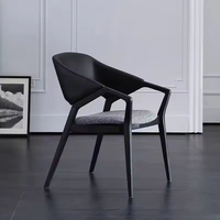 Chaise de salle à manger moderne en cuir de luxe italien JP, avec accoudoirs en bois, mobilier de restaurant pour hôtel, café, dossier rembourré confortable