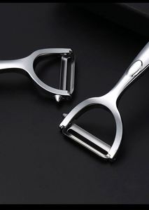 Utensilios de Cocina Multifuncionales Plateados, Pelador de Aluminio, Cuchillo de Cocina de Acero Inoxidable con Mango Ergonómico, Ecológico - Product Image 4