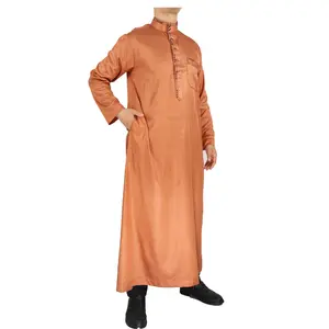 2024 Wholesale Arab Men's Robes Islamic Men's Big Robes Simple Embroidery Qatar Standing Collar Robes