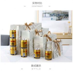 ถุงของขวัญกระดาษเคลือบหรูหราพร้อมหูหิ้วแบบ Flexiloop สำหรับแบรนด์ที่ออกแบบโลโก้ได้ตามต้องการ  ปั๊มร้อนเคลือบลามิเนต สีตามสั่ง - Product Image 2