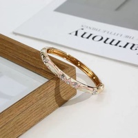 Brazalete Abierto de Moda para Mujer, Estilo Palacio Geométrico, Chapado en Oro, de Aleación Vintage, con Esmalte, Venta al por Mayor de Fábrica
