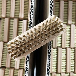 <span class=keywords><strong>Brosse</strong></span> à chaussures en cuir suédé avec manche en bois, <span class=keywords><strong>brosse</strong></span> en fil de cuivre, <span class=keywords><strong>brosse</strong></span> en cuivre pour le nettoyage avec manche en bois - Product Image 6
