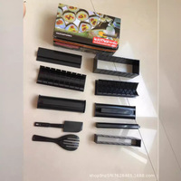 Kit de Fabrication de Sushi en Plastique 11 Pièces pour Débutants – Moule à Sushi Cœur, Rond, Carré – Outil de Roulement de Riz