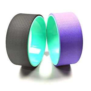 La dernière roue de yoga personnalisée haut de gamme, écologique et portable, pour hommes et femmes, pour l'équilibre et la mise en forme du corps - Product Image 1
