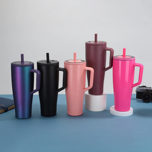 Gobelet isotherme en acier inoxydable 40oz avec paille et couvercle, design moderne dégradé violet pour l'extérieur - Product Image 4