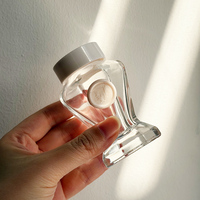 Encreur en verre antique 50 ml avec logo personnalisé sur autocollants en cire
