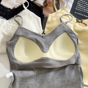 Nouveau débardeur bandeau en dentelle à dos ouvert avec coussinets de soutien-gorge intégrés, sans manches, coupe ajustée, pour <span class=keywords><strong>femme</strong></span>, à porter en sous-vêtement ou en vêtement extérieur, collection Printemps-Été - Product Image 4