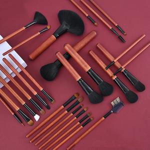 Nuevo Set de Brochas de Maquillaje de 26 Piezas <span class=keywords><strong>Recomendado</strong></span> por Maquilladores, Imitación Caoba, Set Completo de Pelo Animal Genuino en Existencia - Product Image 2
