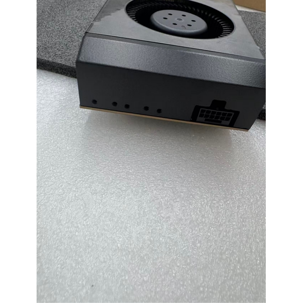 New RTX 4090 Stock High-End Workstation GPU with Fan Cooling for AI and Gaming Beyond a 100 H 100 · image 5