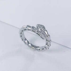 आधुनिक तांबे का रंग सांप की अंगूठी चमकदार क्यूबिक जिरकोनिया चांदी की प्लेटेड धातु सांप हड्डी की अंगूठी समायोज्य - Product Image 6
