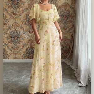 Robes élégantes pour femmes à manches lotus imprimées et ajustées, tendance - Product Image 4