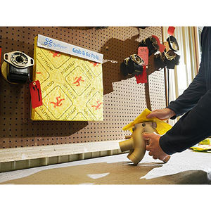 Toallitas para derrames de alta visibilidad Carvel 41x46cm en dispensadores Tear-Off (200 uds) - Product Image 5