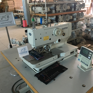 Maquinaria Industrial Usada de Japón: Máquina de Coser Ojales 9820 de Segunda Mano para Prendas de Vestir y Textiles - Product Image 2