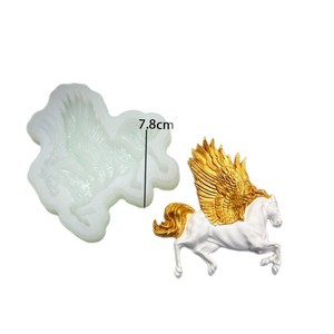 Molde de Silicona para Pastel con Diseño de Caballo Volador, para Decoración de Fondant y Mousse de Chocolate, Oferta del Año del Caballo - Product Image 5